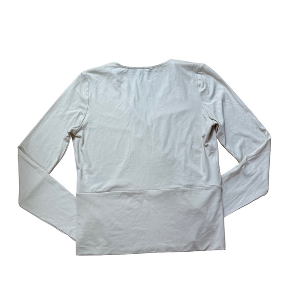 Banana Republic Long Sleeve V neck Top Size Medium - Picture 3 of 7